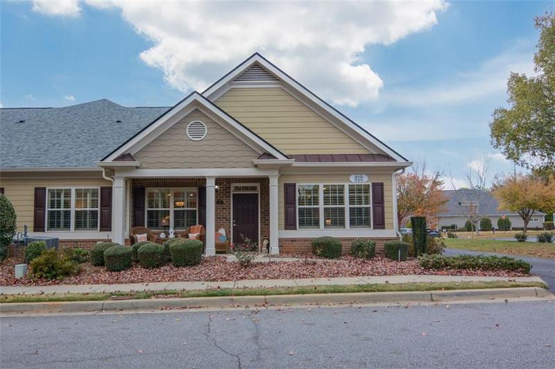 Image for property 910 BROOK KNOLL Lane, Cumming, GA 30041