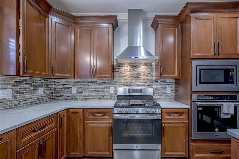 Image for property 158 Watkins Glen Drive, Mcdonough, GA 30252