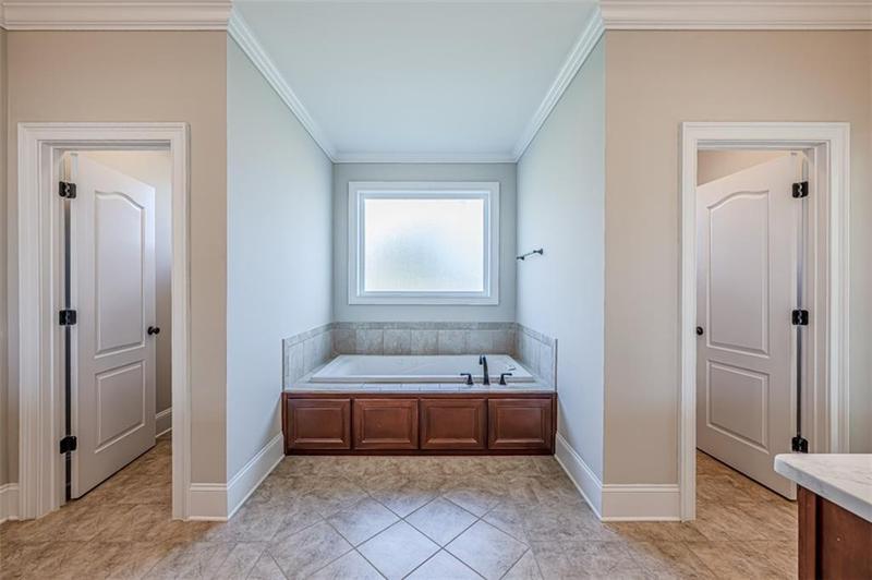 Image for property 158 Watkins Glen Drive, Mcdonough, GA 30252