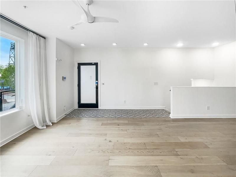 Image for property 371 Pratt Drive 203, Atlanta, GA 30315