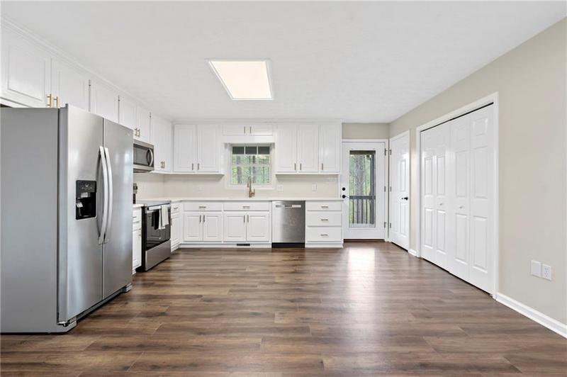 Image for property 499 Old Deer Path Way, Cleveland, GA 30528