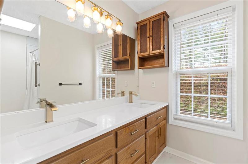 Image for property 499 Old Deer Path Way, Cleveland, GA 30528