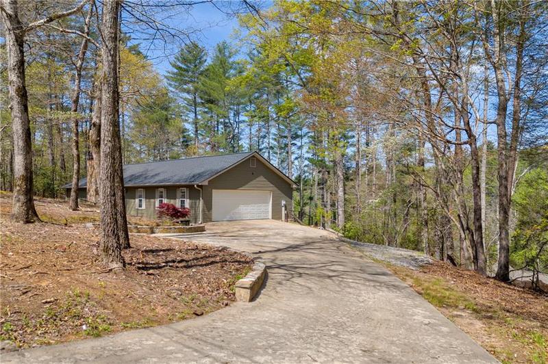 Image for property 499 Old Deer Path Way, Cleveland, GA 30528