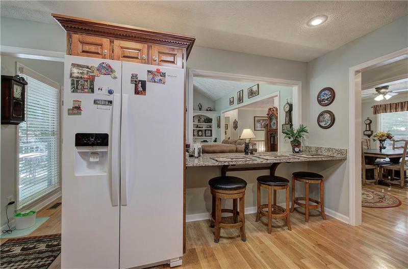 Image for property 354 Starcross Lane, Jasper, GA 30143