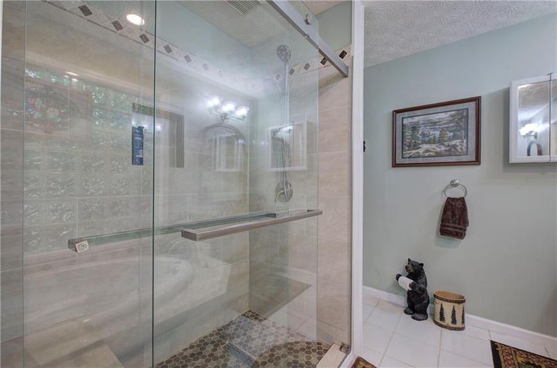Image for property 354 Starcross Lane, Jasper, GA 30143