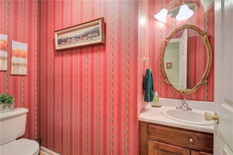 Image for property 354 Starcross Lane, Jasper, GA 30143