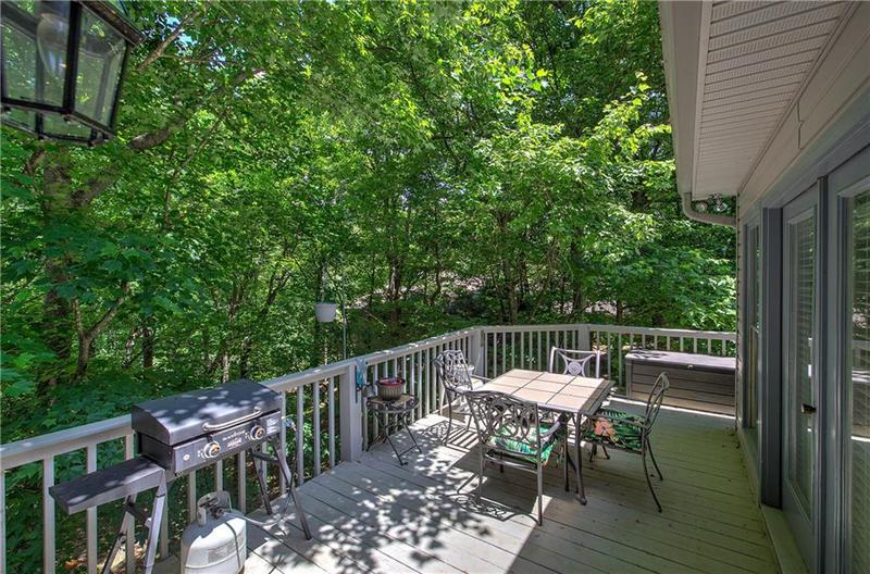 Image for property 354 Starcross Lane, Jasper, GA 30143