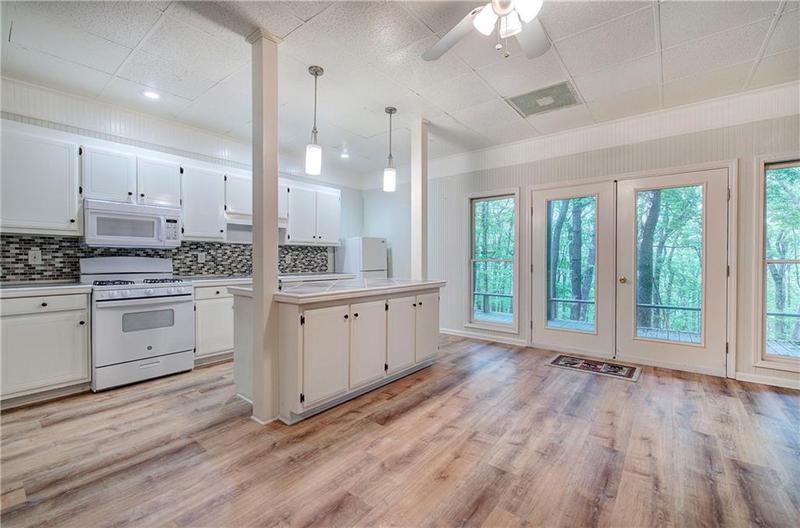 Image for property 354 Starcross Lane, Jasper, GA 30143