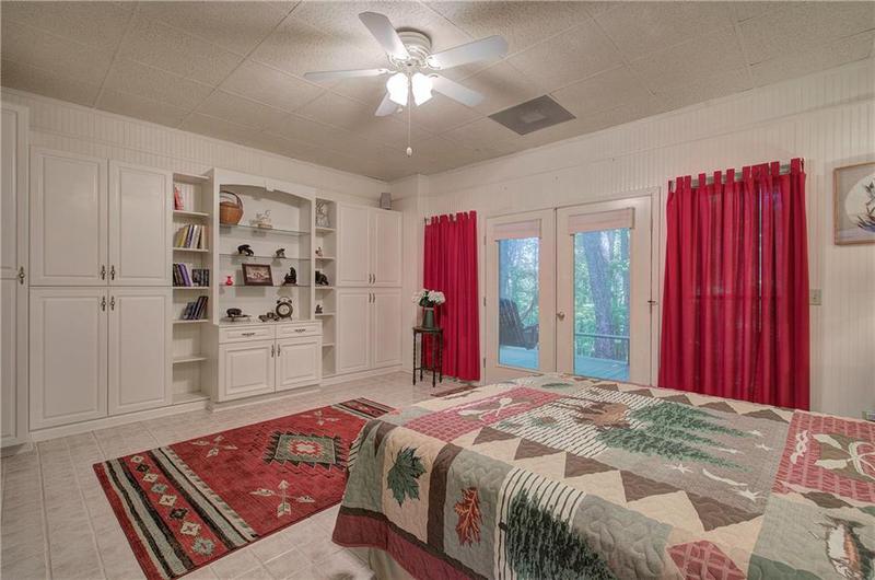 Image for property 354 Starcross Lane, Jasper, GA 30143