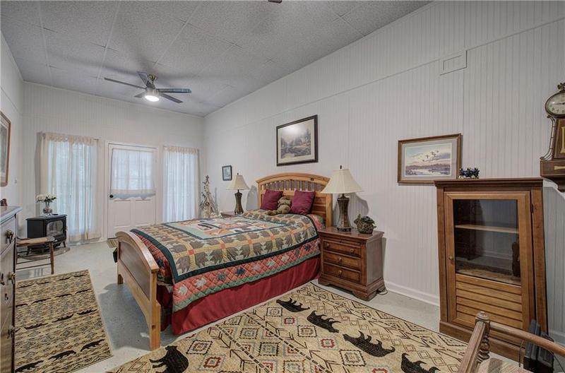 Image for property 354 Starcross Lane, Jasper, GA 30143