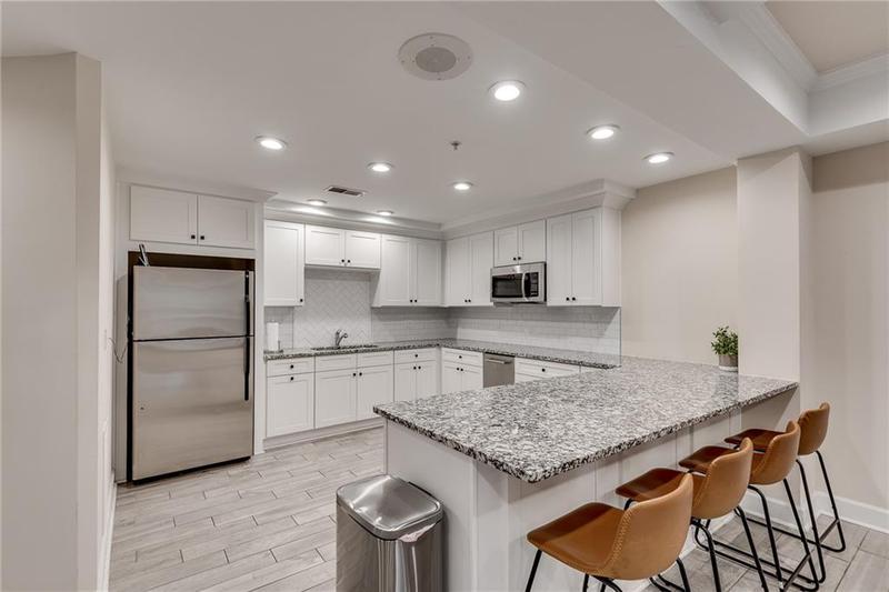 Image for property 1122 Westchester Ridge, Atlanta, GA 30329