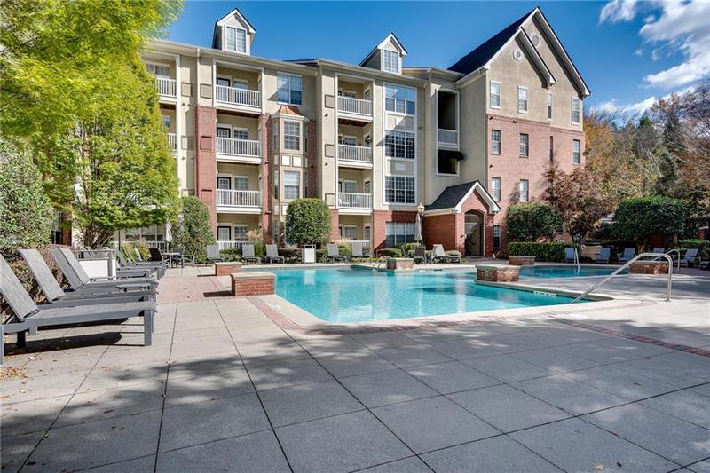 Image for property 1122 Westchester Ridge, Atlanta, GA 30329