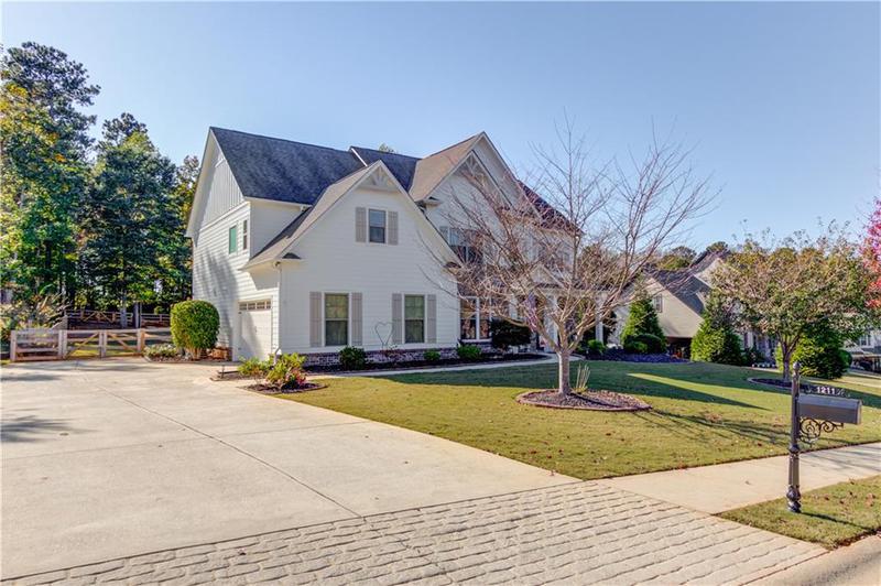 Image for property 1211 Sterling Lake Drive, Jefferson, GA 30549