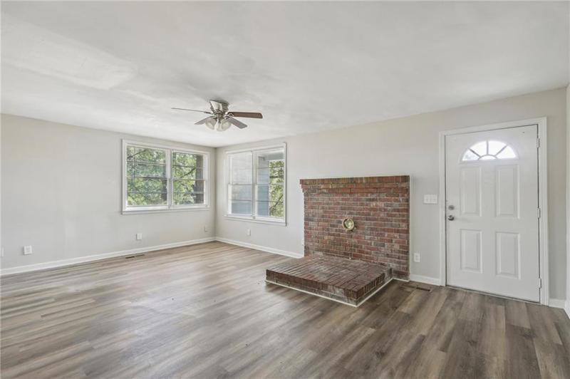 Image for property 110 Rosewood Drive, Dallas, GA 30132