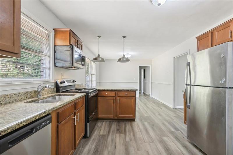 Image for property 110 Rosewood Drive, Dallas, GA 30132