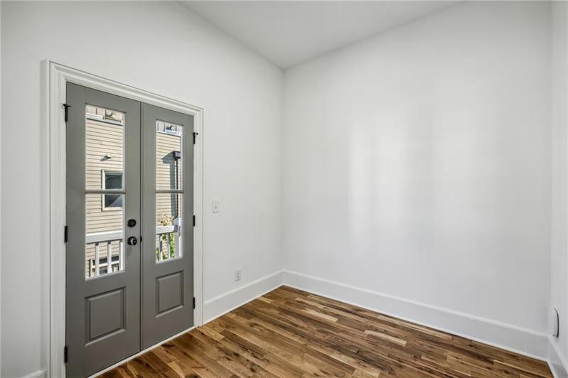 Image for property 956 Glenwood Park Drive, Atlanta, GA 30316