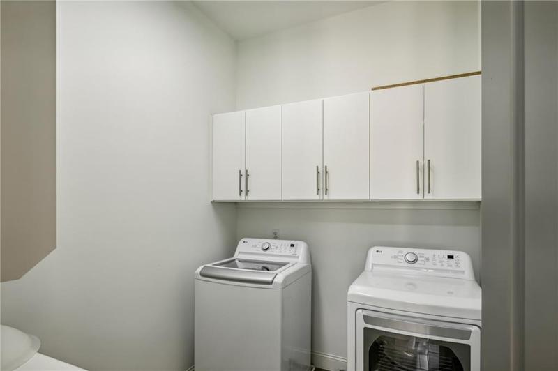 Image for property 956 Glenwood Park Drive, Atlanta, GA 30316