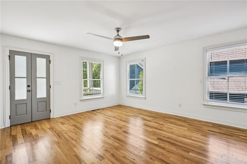 Image for property 956 Glenwood Park Drive, Atlanta, GA 30316