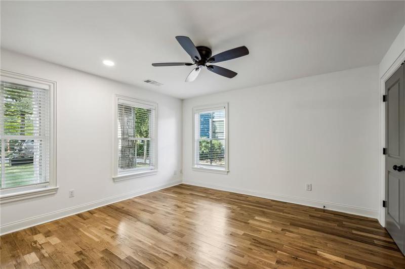 Image for property 956 Glenwood Park Drive, Atlanta, GA 30316