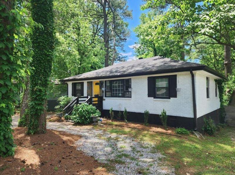 Image for property 2873 Gresham Road, Atlanta, GA 30316