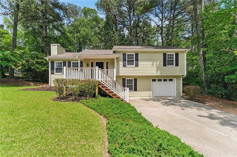 Image for property 708 Wind Song Trace, Woodstock, GA 30189