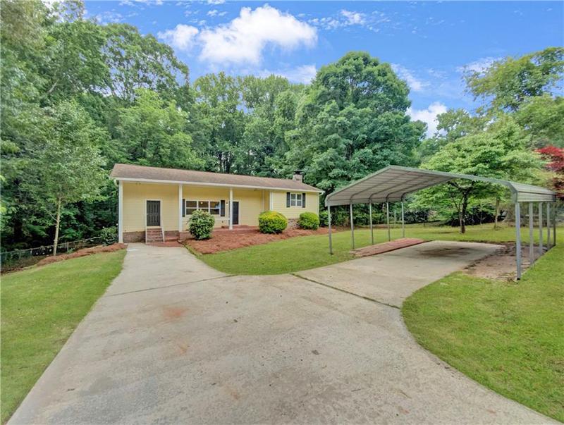 Image for property 170 Pinehurst Drive, Stockbridge, GA 30281