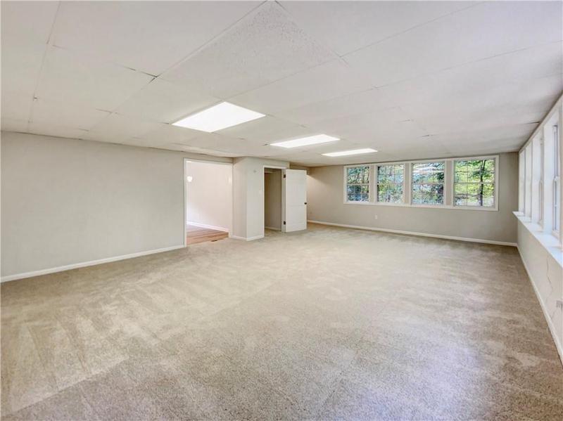 Image for property 170 Pinehurst Drive, Stockbridge, GA 30281