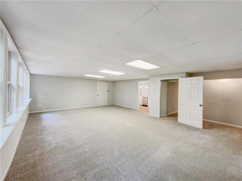 Image for property 170 Pinehurst Drive, Stockbridge, GA 30281