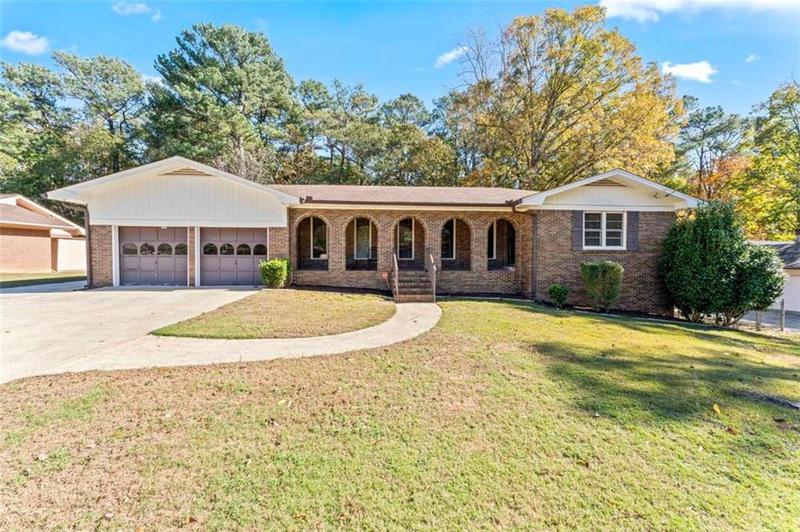 Image for property 6418 BRIARWOOD Court, Riverdale, GA 30296