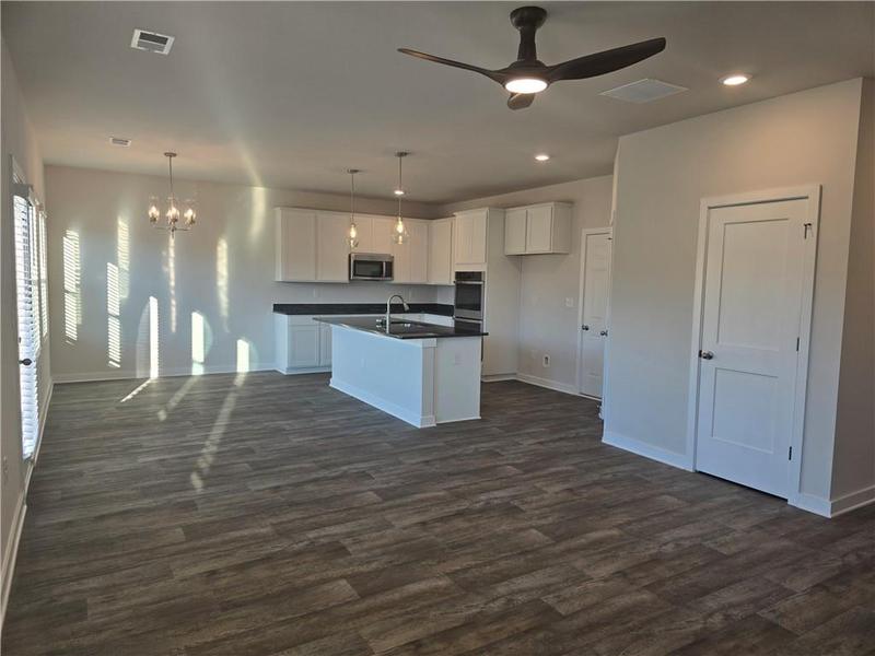 Image for property 1637 Fuma Leaf Way, Mcdonough, GA 30253