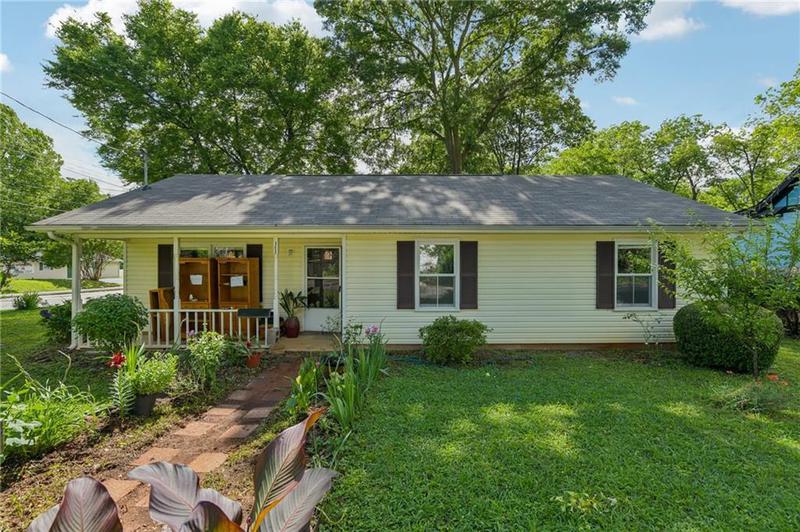 Image for property 302 Douglas Street, Cartersville, GA 30120