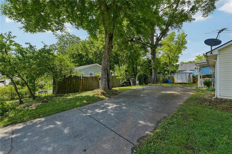 Image for property 302 Douglas Street, Cartersville, GA 30120