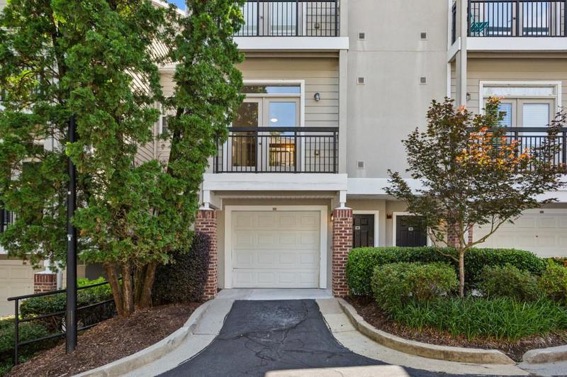 Image for property 4254 River Green Drive 613, Atlanta, GA 30327