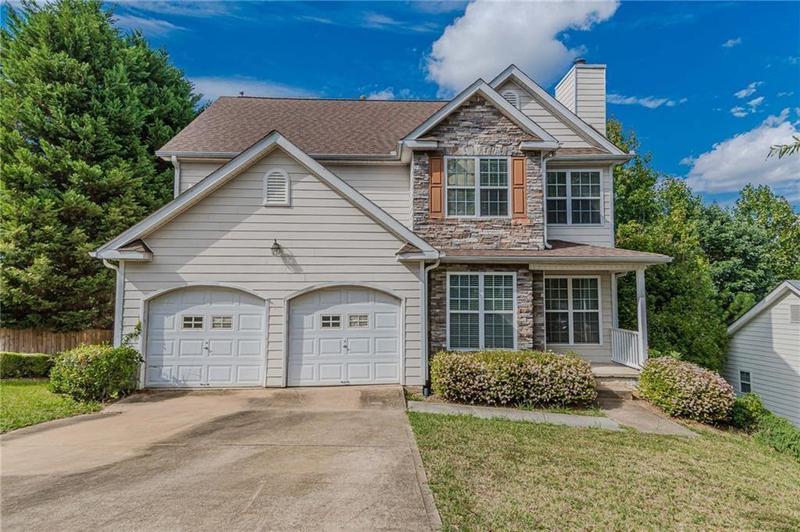 Image for property 5439 VILLAGE Ridge, Fairburn, GA 30213