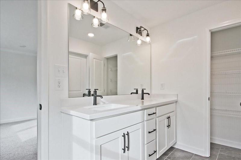 Image for property 699 Sunstone Lane, Lawrenceville, GA 30043