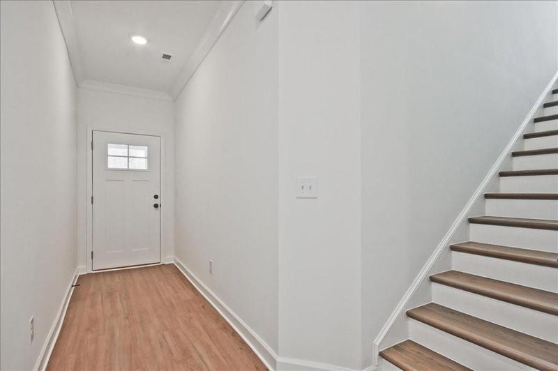 Image for property 699 Sunstone Lane, Lawrenceville, GA 30043