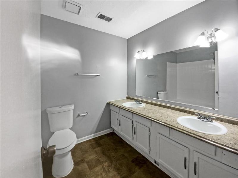 Image for property 4762 Huntsman Bend, Decatur, GA 30034