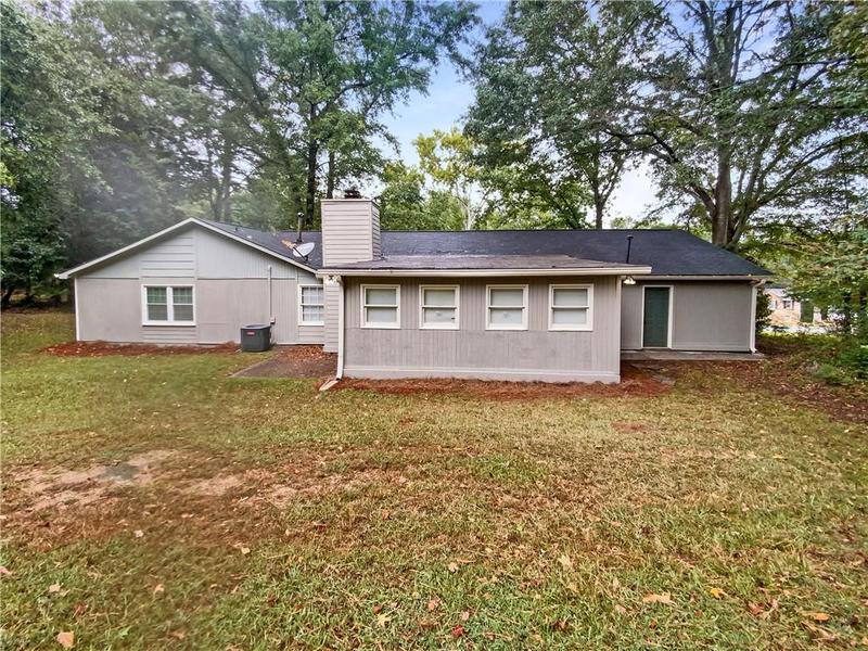 Image for property 4762 Huntsman Bend, Decatur, GA 30034