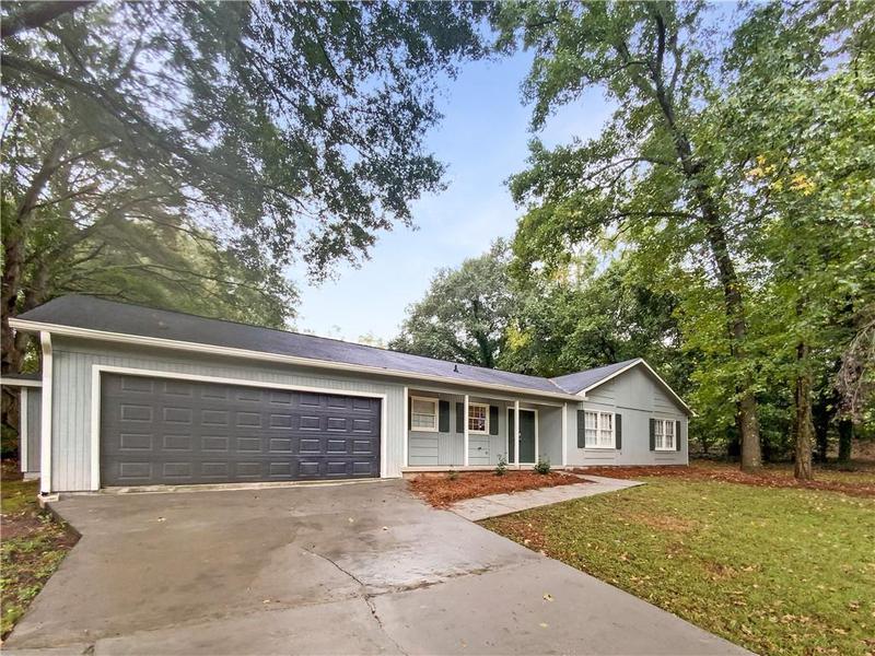 Image for property 4762 Huntsman Bend, Decatur, GA 30034