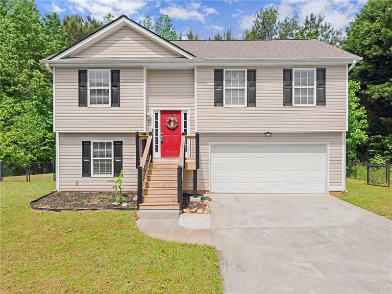 Image for property 1628 Brook Lane, Monroe, GA 30655