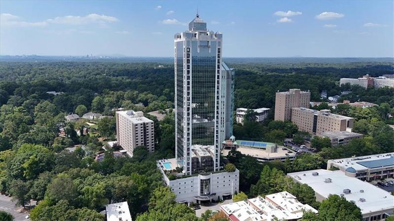 Image for property 2828 Peachtree Road 2002, Atlanta, GA 30305