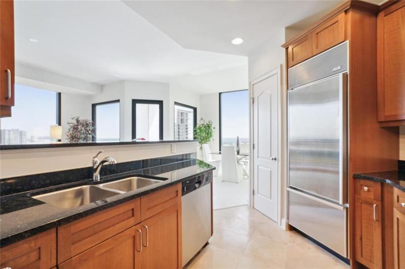 Image for property 2828 Peachtree Road 2002, Atlanta, GA 30305