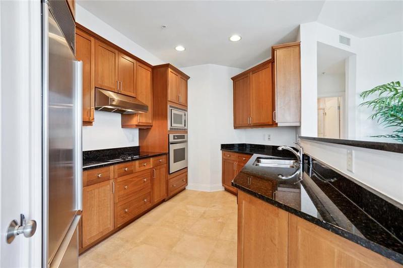 Image for property 2828 Peachtree Road 2002, Atlanta, GA 30305