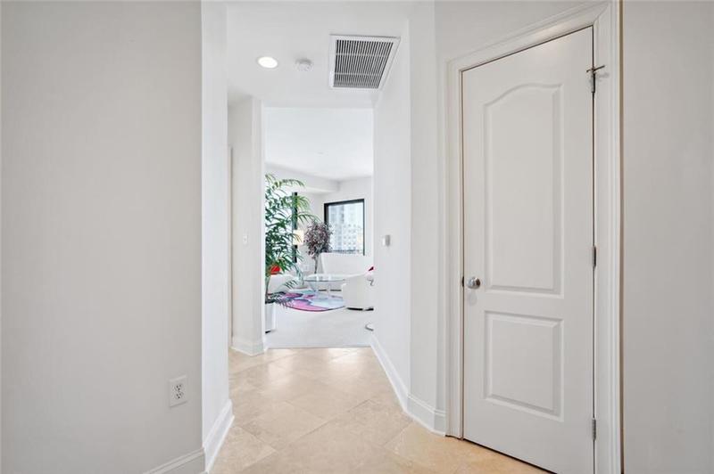 Image for property 2828 Peachtree Road 2002, Atlanta, GA 30305