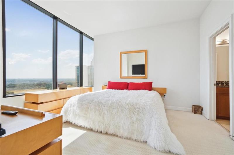 Image for property 2828 Peachtree Road 2002, Atlanta, GA 30305