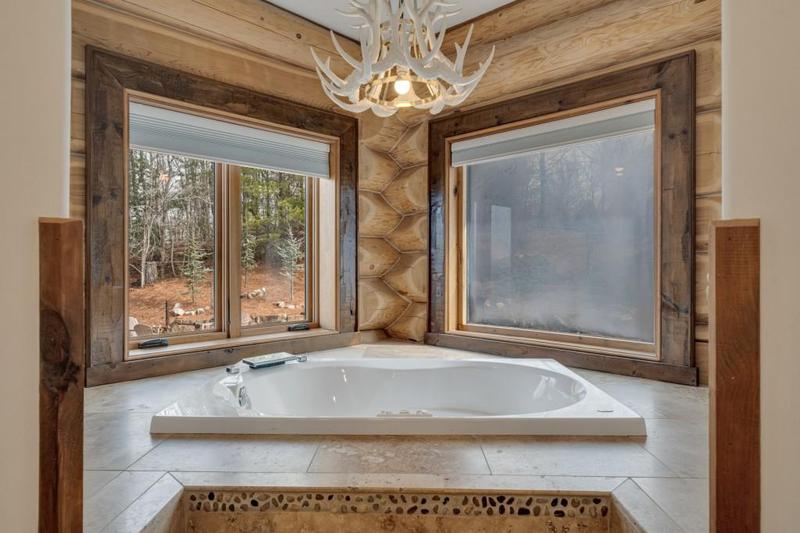 Image for property 539 Deer Crest Overlook, Blue Ridge, GA 30513
