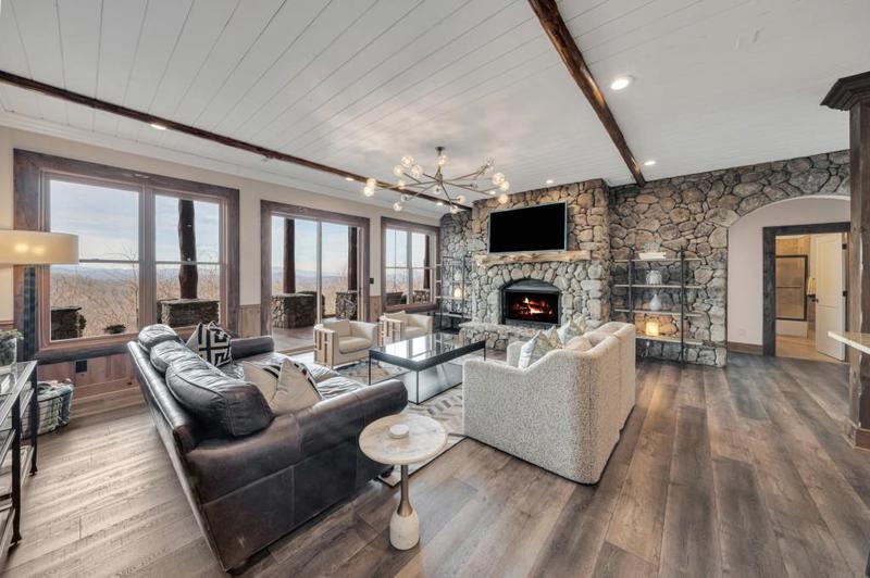 Image for property 539 Deer Crest Overlook, Blue Ridge, GA 30513