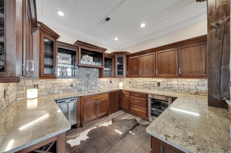 Image for property 539 Deer Crest Overlook, Blue Ridge, GA 30513