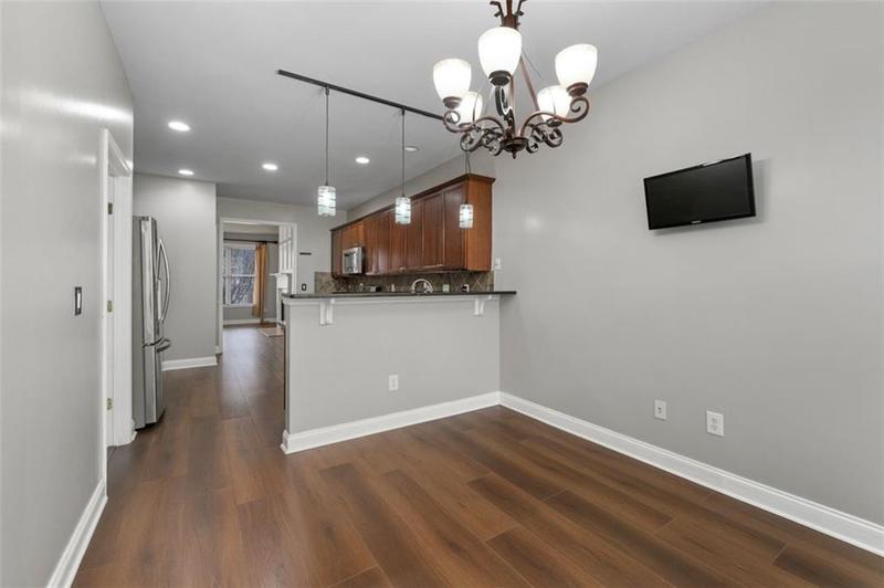 Image for property 905 Freedom Lane, Roswell, GA 30075