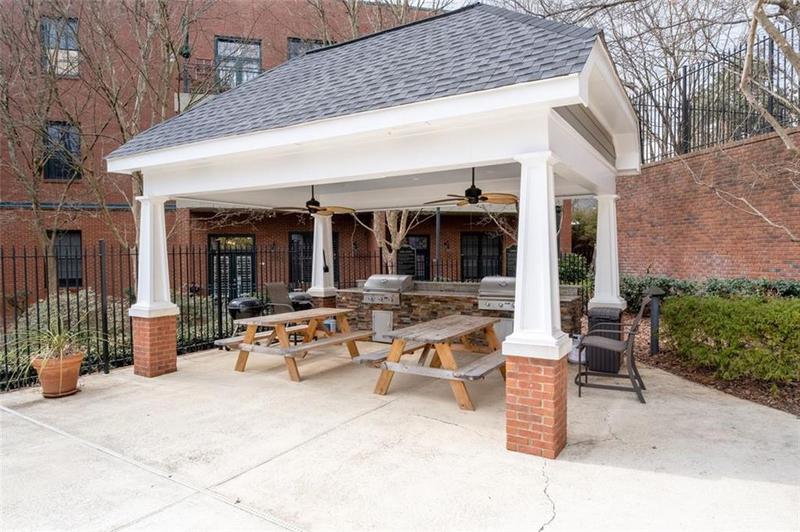 Image for property 905 Freedom Lane, Roswell, GA 30075